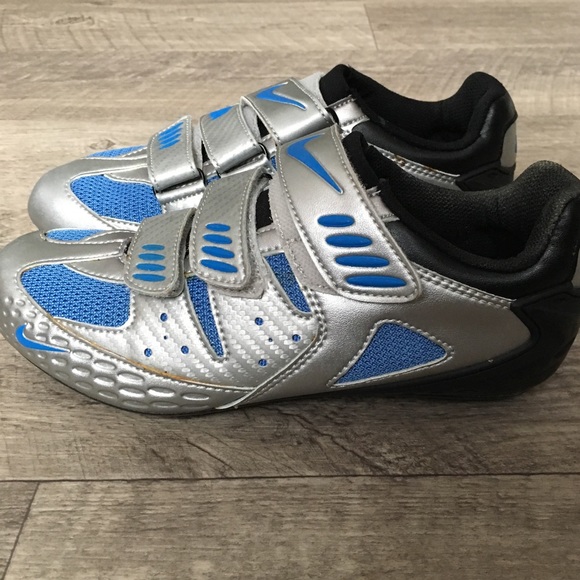 NWOT Nike Altea II Road Spin Shoe - Picture 4 of 8